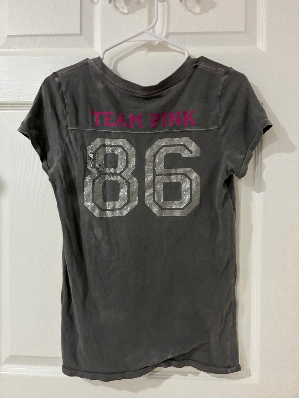 PINK Victoria's Secret Gray Tee with Pink 'TEAM PINK' and Silver Glitter '86'
